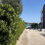 In With Seaview, Terrace, Air Condition, Wifi Апартаменты