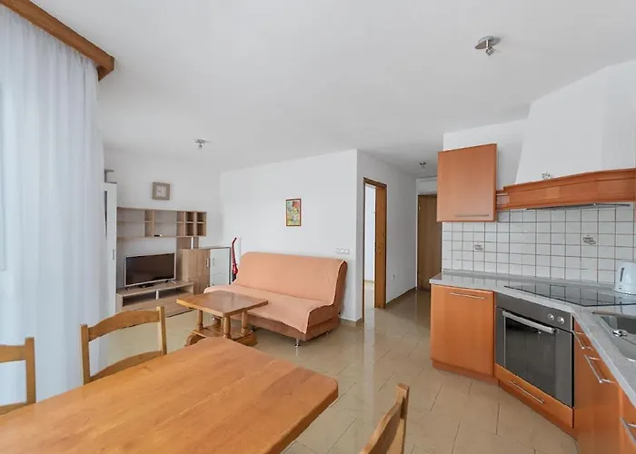 In With Seaview, Terrace, Air Condition, Wifi